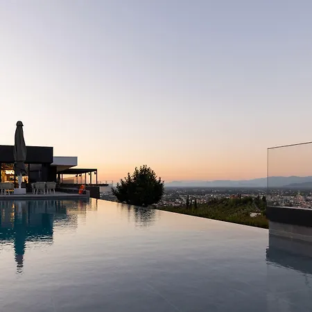 Hotel Ananti & 5*