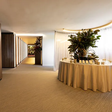 Ananti & Hotel
