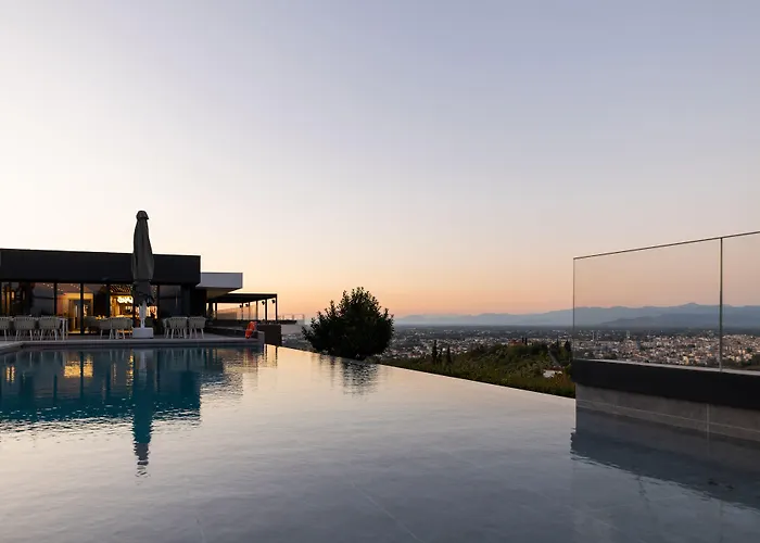 Hotel Ananti & 5*