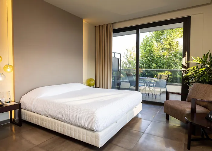 Ananti & Hotel Tríkala